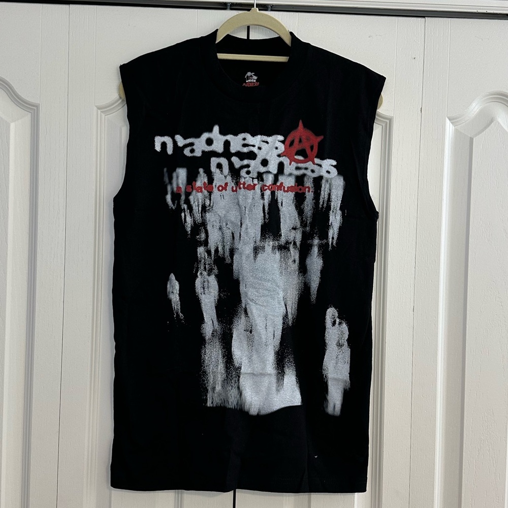 WORKS OF MADNESS Corrupt Madness Sleeveless Tee - Color Black - Size M